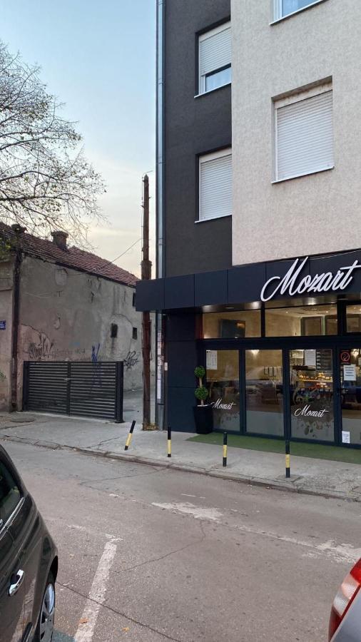 Magico Rooms & Apartments Ni Buitenkant foto
