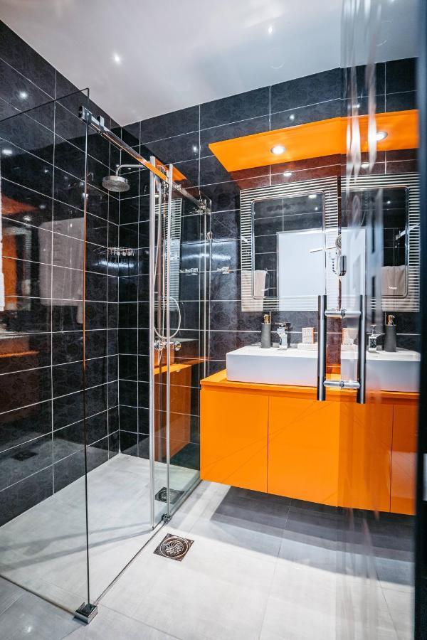Magico Rooms & Apartments Ni Buitenkant foto